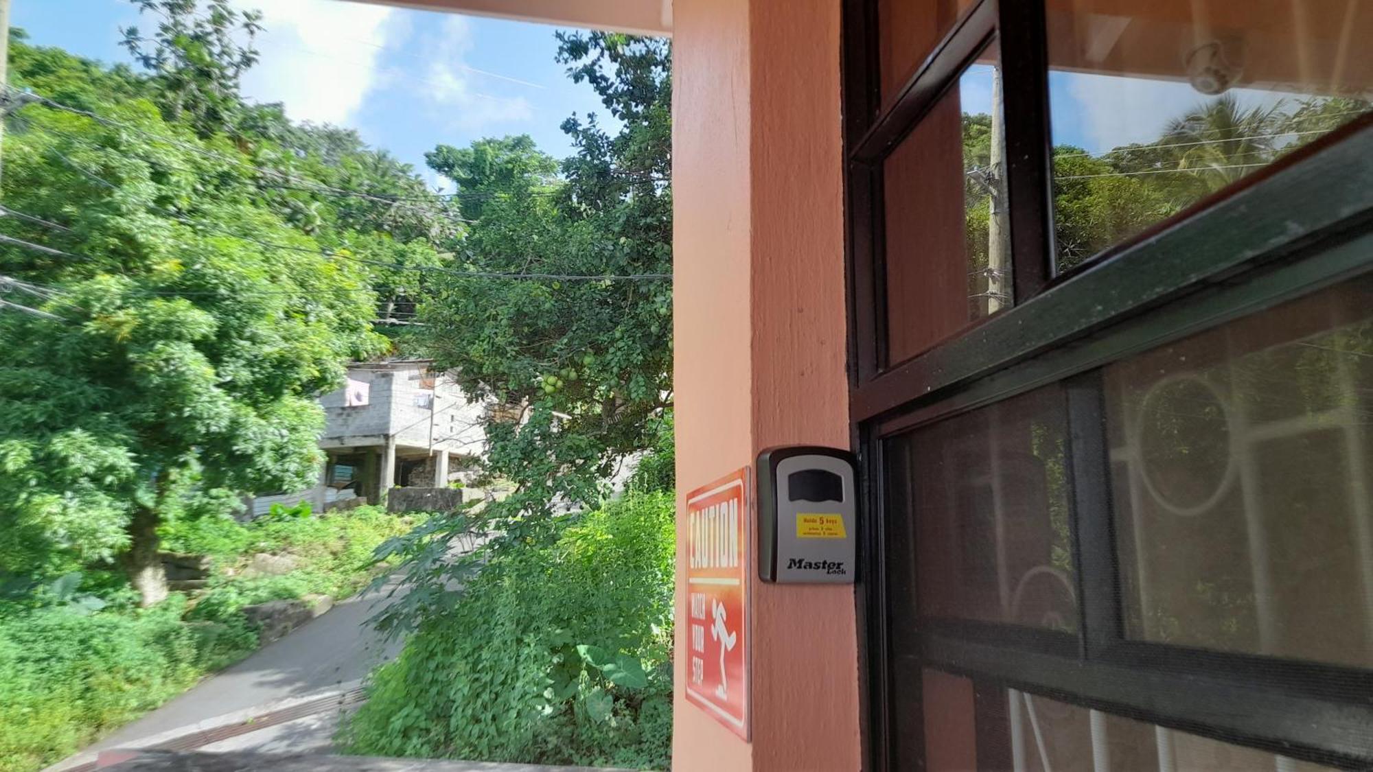 Angie'S Cove, Modern Get-Away Overlooking Castries Luaran gambar